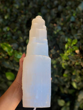 Load image into Gallery viewer, Selenite Lamp Small
