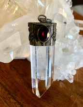 Load image into Gallery viewer, Quartz with Garnet Pendent, P27
