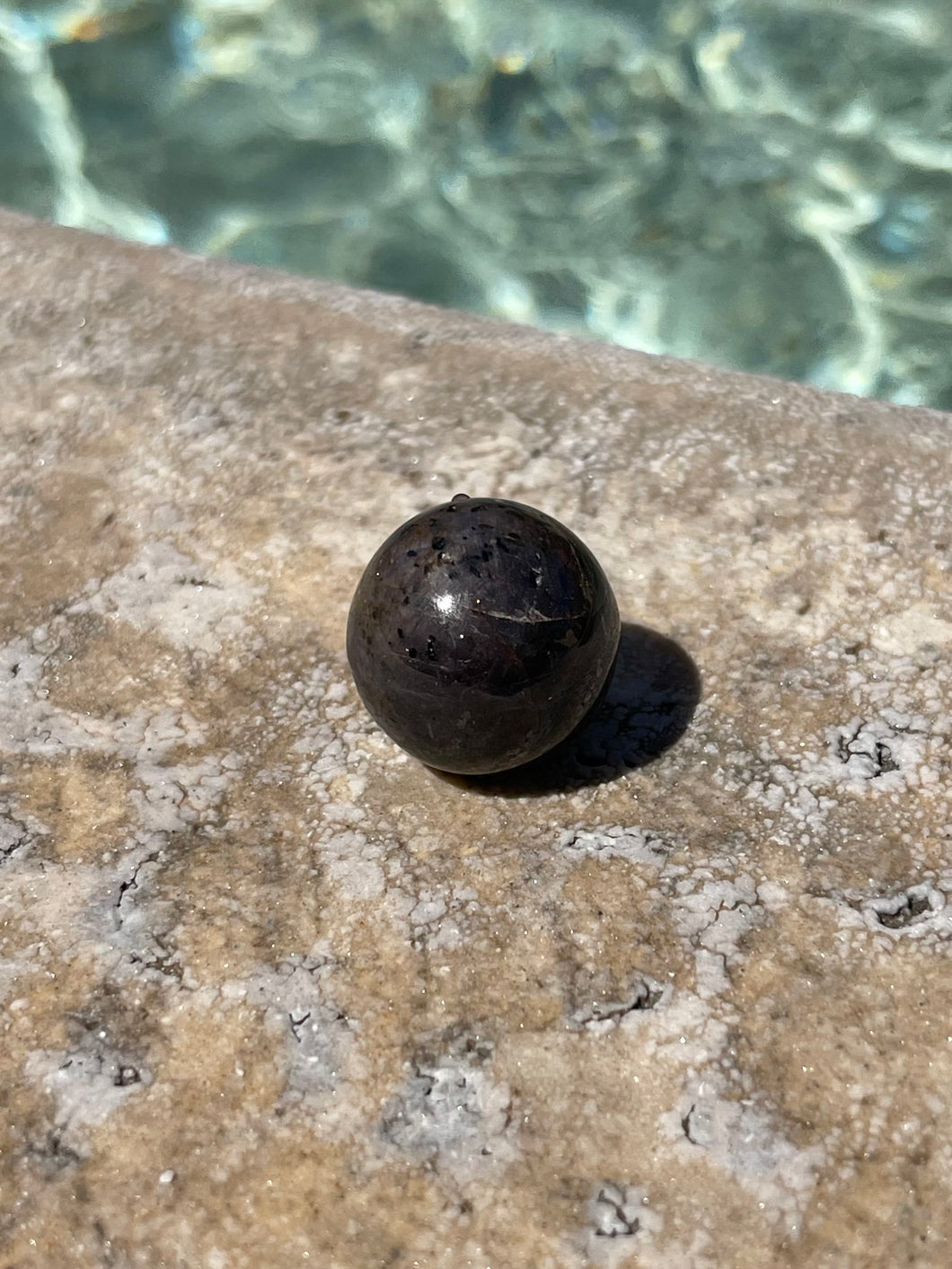 Black Sapphire Corundum Sphere P2-64