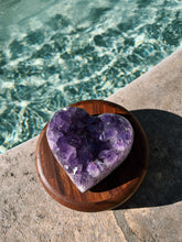 Load image into Gallery viewer, Amethyst Heart 4 Inch (A)
