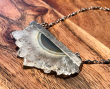 Load image into Gallery viewer, Agate Quartz Necklace (Chain Included)
